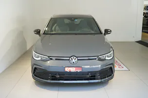 VW Golf VIII 2.0 TDI R-Line DSG 4motion