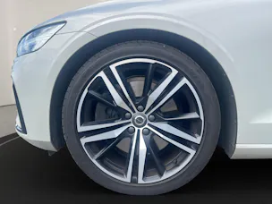 Volvo V60 2.0 T5 R-Design