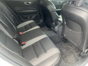 Volvo V60 2.0 T5 R-Design