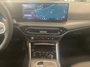 BMW 330i xDrive SAG Touring