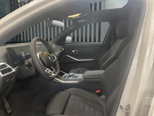 BMW 330i xDrive SAG Touring