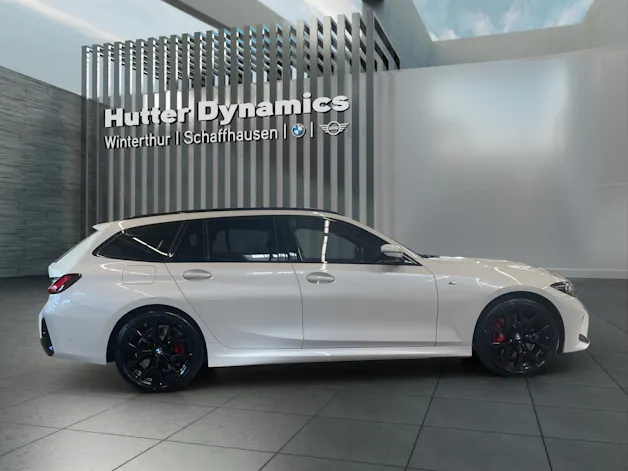 BMW 330i xDrive SAG Touring