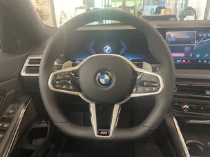 BMW 330i xDrive SAG Touring