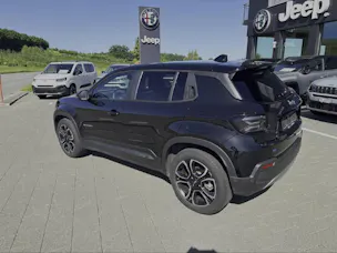 Jeep Avenger Summit