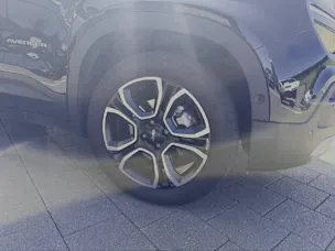 Jeep Avenger Summit