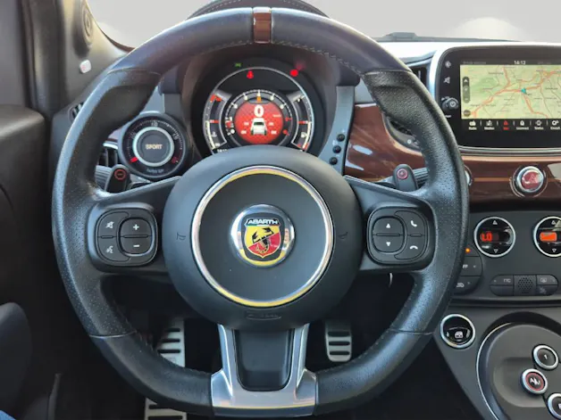 FIAT 695 Abarth 1.4 T-Jet 180 Rivale