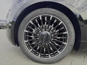 Fiat 500 1.0 Hybrid La Prima
