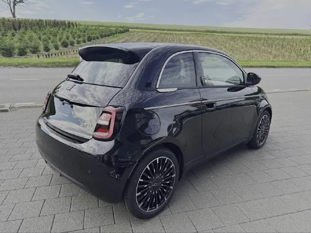 Fiat 500 1.0 Hybrid La Prima