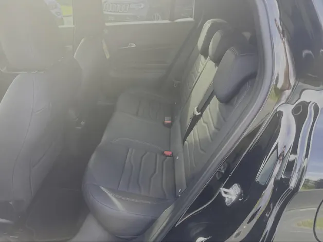 Jeep Avenger 1.2 MHEV Summit