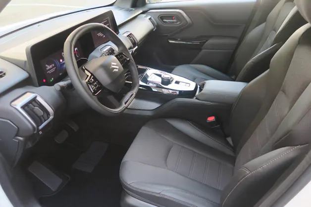 Suzuki e Vitara Sakura Top 4x4
