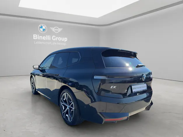 BMW iX xDrive50