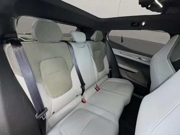 VOLVO EX30 CC E60 Twin Performance AWD