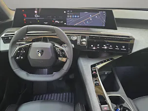 Peugeot 5008 1.2 Hybrid Allure Premium