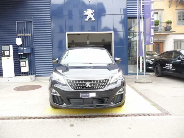 PEUGEOT 3008 1.2 PureTech Active
