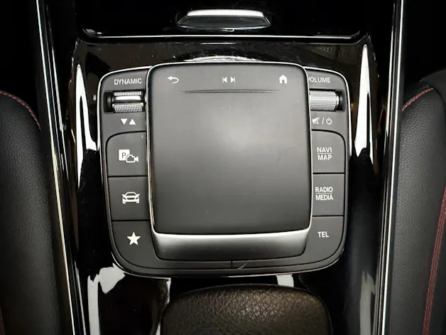 Mercedes-Benz GLB 200 d AMG Line