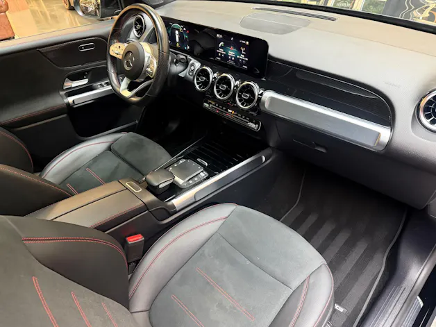 Mercedes-Benz GLB 200 d AMG Line