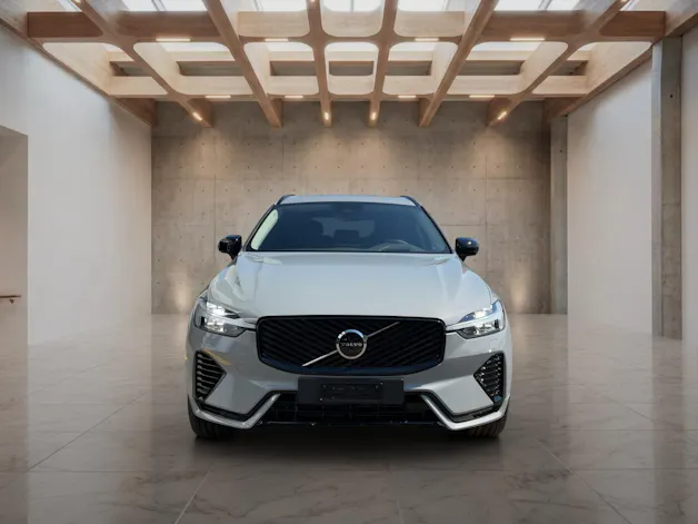 VOLVO XC60 2.0 T6 TE Ultra Dark eAWD