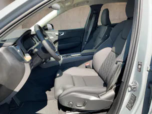 VOLVO XC60 2.0 T6 TE Ultra Dark eAWD
