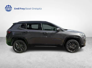 https://vehicle.imgix.net/4377983/145ee910-8444-4428-99f4-510a0082f073.jpg