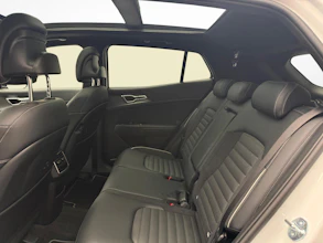 https://vehicle.imgix.net/4378009/1fd85b81-3795-4e9e-8446-50db973abcbb.jpg