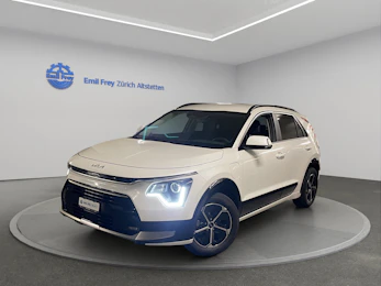 Fahrzeugbild KIA Niro 1.6 GDi Plug-in Hybrid Power Edition Fahrzeugbild KIA Niro 1.6 GDi Plug-in Hybrid Power Edition
