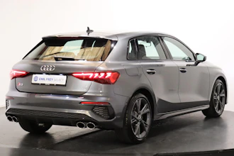 https://vehicle.imgix.net/4378040/27d60c22-e7f0-401b-8128-f71d9aa2e5dc.JPG