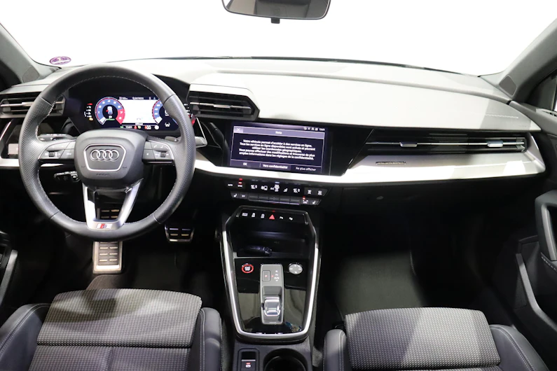 immagine del veicolo AUDI RS3