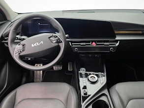 https://vehicle.imgix.net/4378062/b7042f2f-4477-4921-a377-2ed0ac54878f.jpg