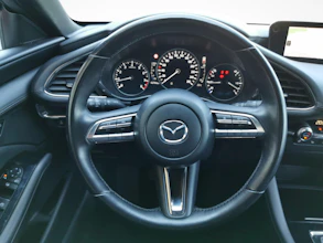 https://vehicle.imgix.net/4378085/c875d274-2678-42fc-bef6-e50638207299.jpg