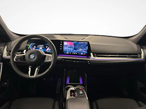 Fahrzeugbild BMW X1 30e xDrive paddles M-Sport