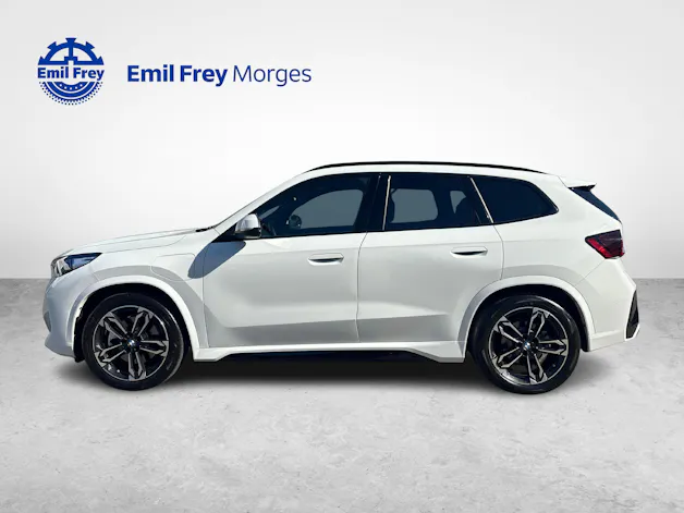 BMW X1 30e xDrive paddles M-Sport