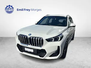 BMW X1 30e xDrive paddles M-Sport