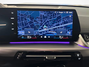 https://vehicle.imgix.net/4378091/ce73a605-6429-4fcf-9f4e-364c32db1b03.jpg