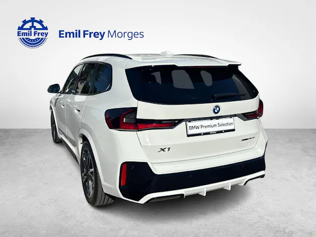 BMW X1 30e xDrive paddles M-Sport