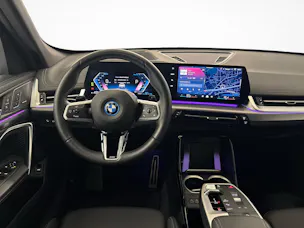 BMW X1 30e xDrive paddles M-Sport