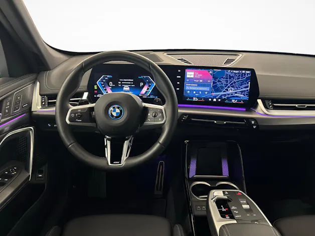 BMW X1 30e xDrive paddles M-Sport