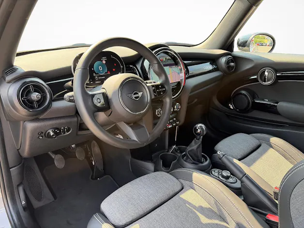 MINI F56 1.5i Cooper