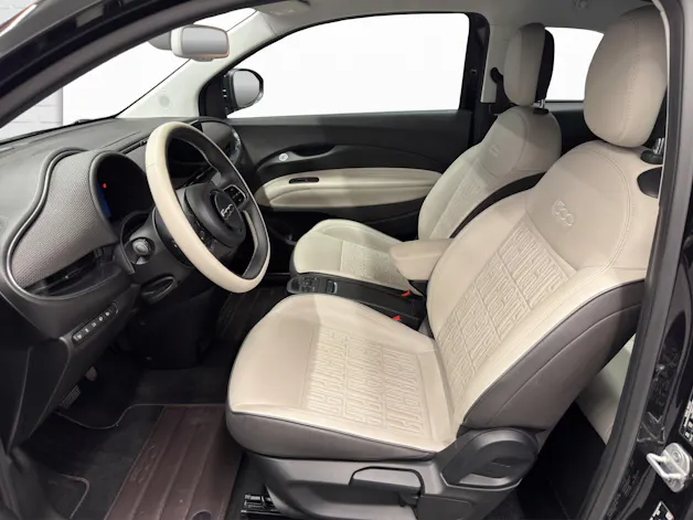 Fiat 500 Cabrio La Prima