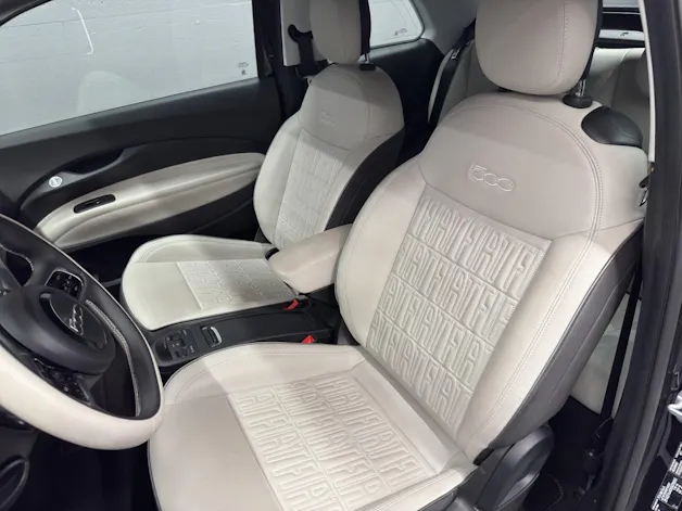 Fiat 500 Cabrio La Prima