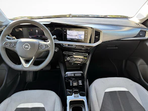 https://vehicle.imgix.net/4378123/6ca4361b-9bc9-4503-8a00-059f1a3ef16a.jpg