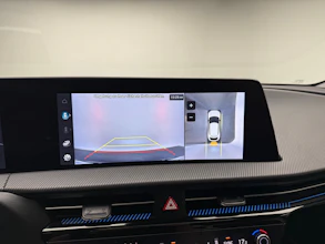 https://vehicle.imgix.net/4378135/8ad885e4-3983-47b7-8d9f-d6b25ce46c80.jpg