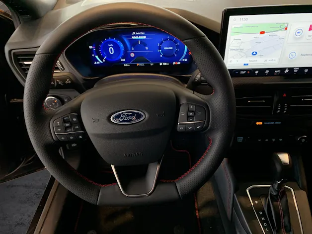 Ford Focus SW 1.0i EcoB Hybrid 155 ST-Line X