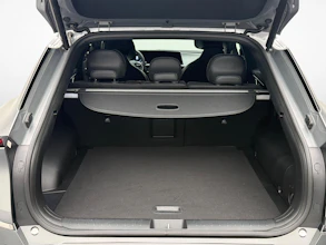 https://vehicle.imgix.net/4378148/7181d138-393f-4e13-824e-bdba86a3a597.jpg