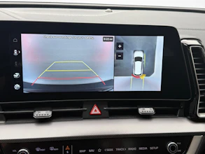 https://vehicle.imgix.net/4378190/3e436834-4c39-46e8-8959-eac379e85a88.jpg
