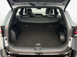https://vehicle.imgix.net/4378190/48f8dc30-7fcf-4ed8-9372-7f00dc764573.jpg