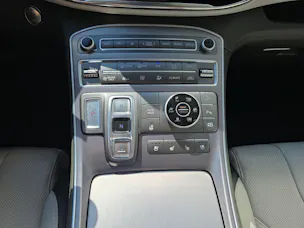 Hyundai Santa Fe 1.6 T-GDi HEV Vertex