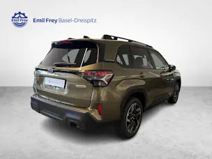 Subaru Forester Station 2.0i e-Boxer Swiss Plus
