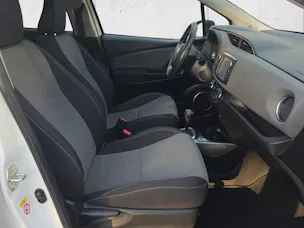 Toyota Yaris 1.5 VVT-i HSD Trend