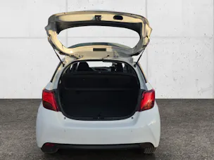 Toyota Yaris 1.5 VVT-i HSD Trend