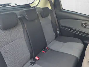 Toyota Yaris 1.5 VVT-i HSD Trend